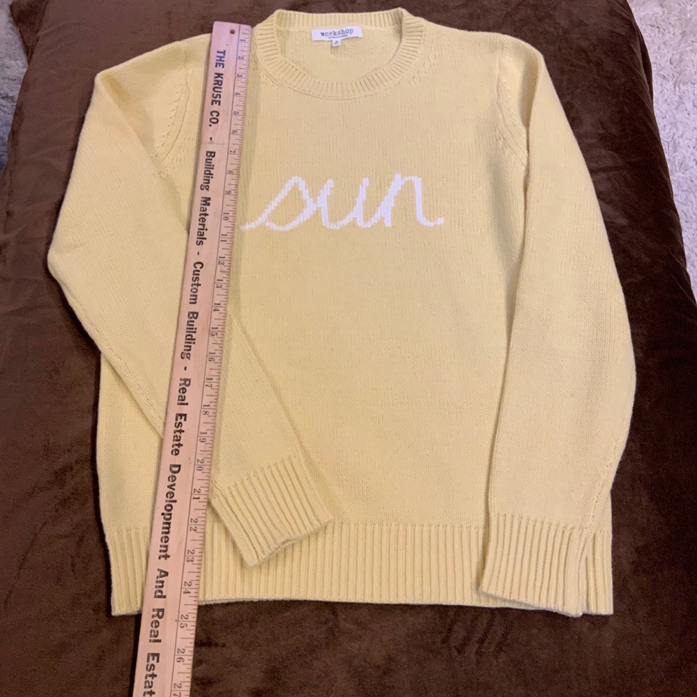 Workshop Butter Yellow M Sweater Travel Beach Costal Cottage Resort - Picture 4 of 7